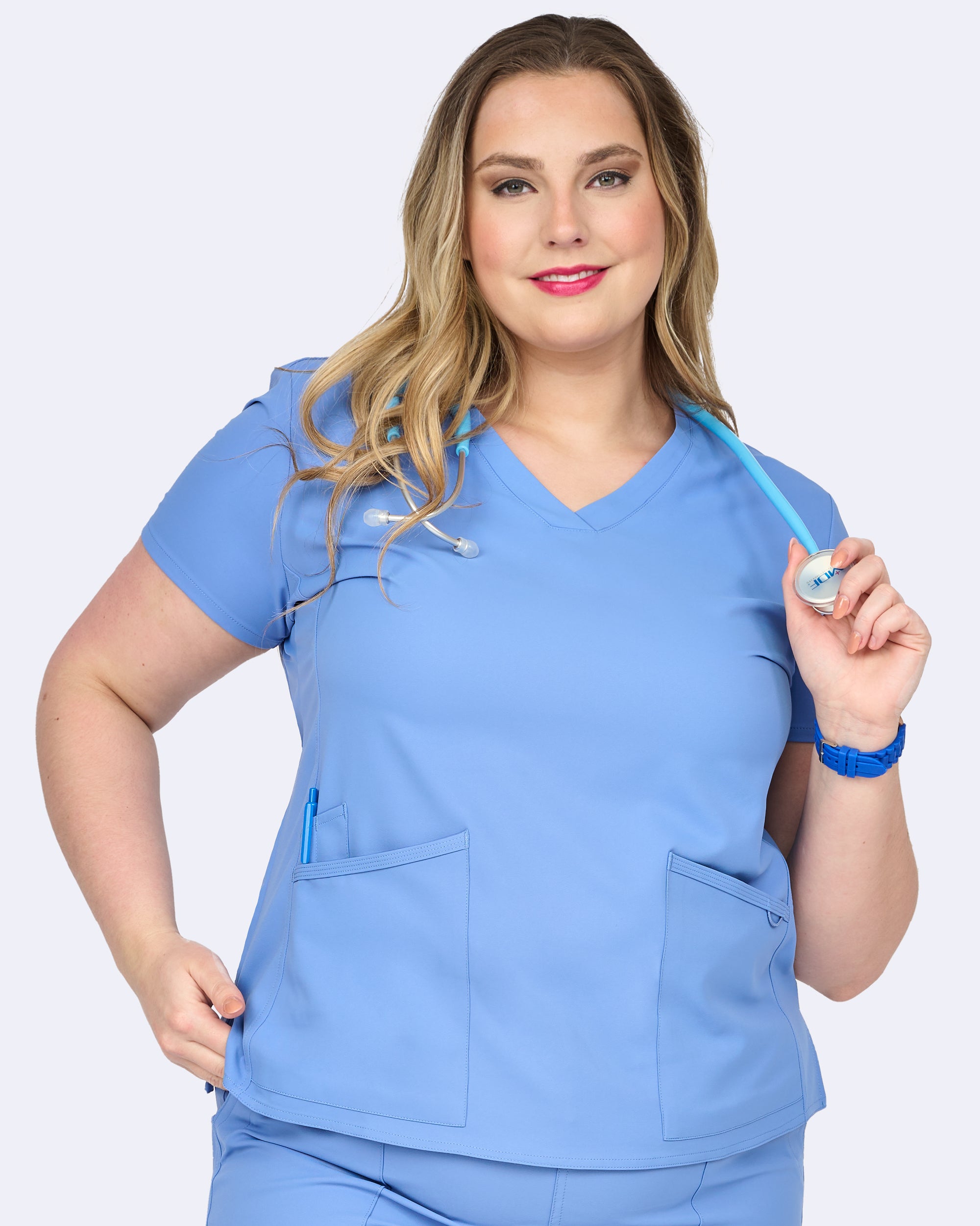 Focus V-Neck Top in Ceil